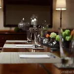 Renaissance Boulder Flatiron Hotel 